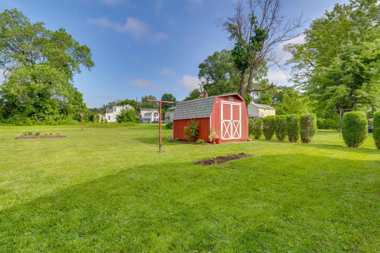 Pet-Friendly Berryville Home Walk To Main Street! Exterior photo